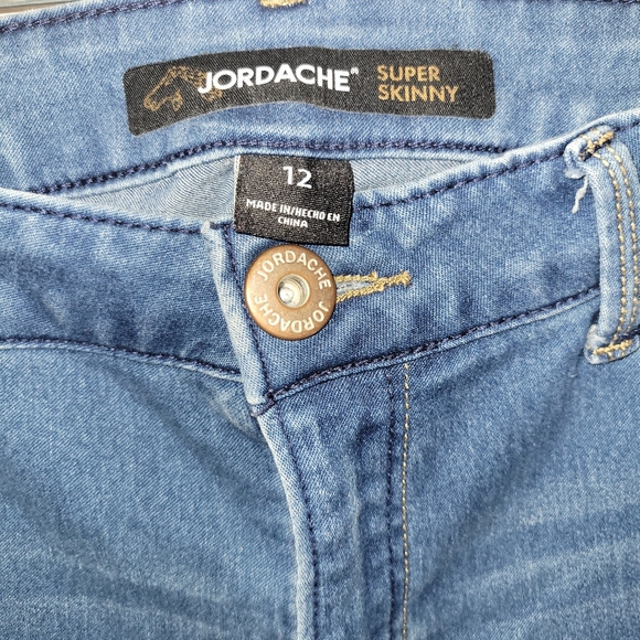 Jordace Super Skinny Jeans - Picture 7 of 11